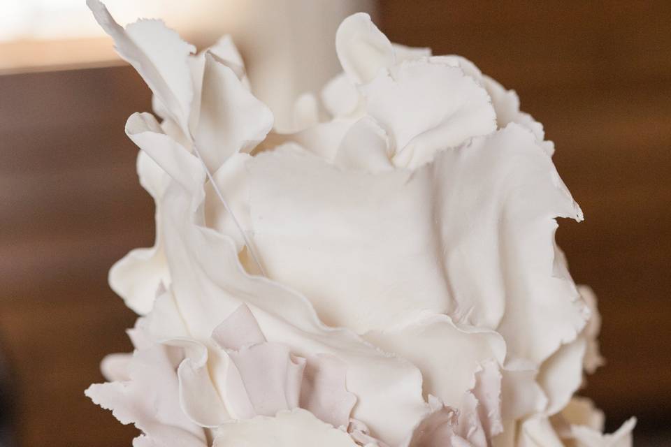 Torn Paper Ruffles Cake