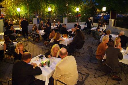 Courtyard Banquet
