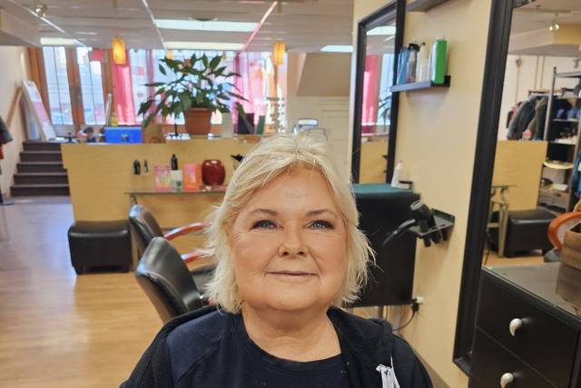 80 yr old client
