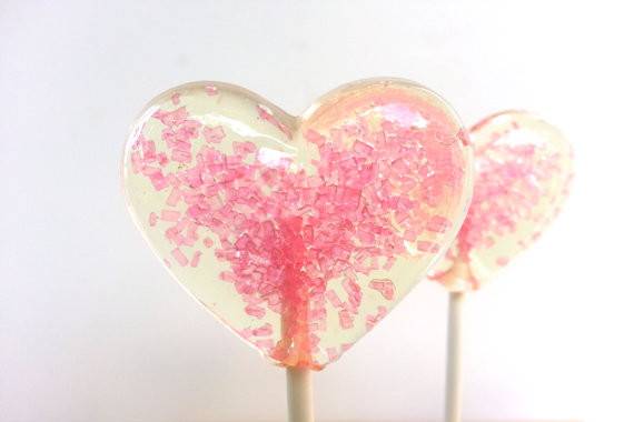 Champagne Heart Glitter Lollipops