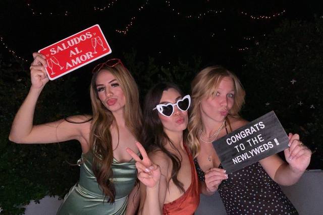 Morales Photo Booth Rental