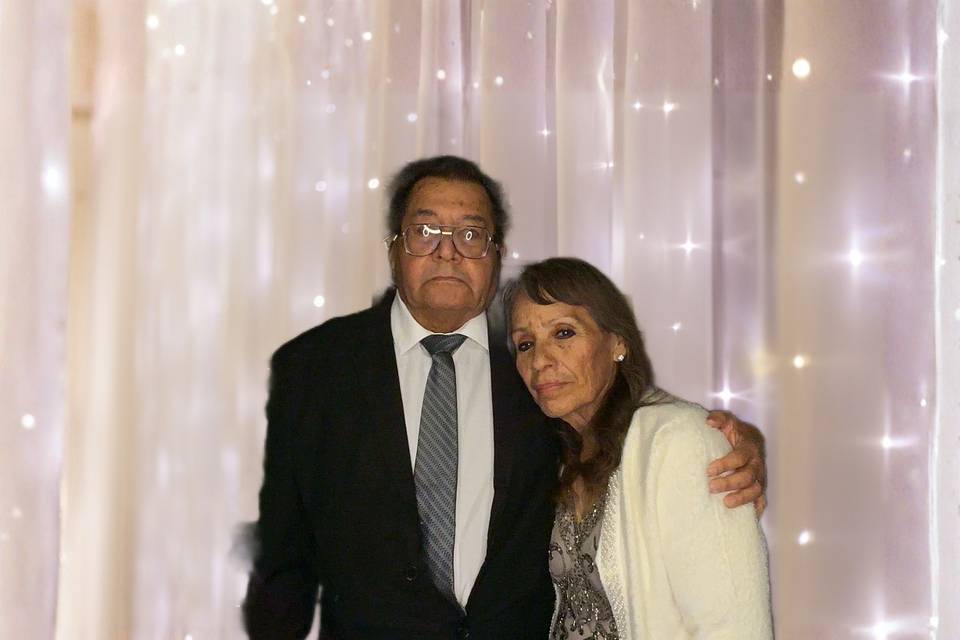 Morales Photo Booth Rental