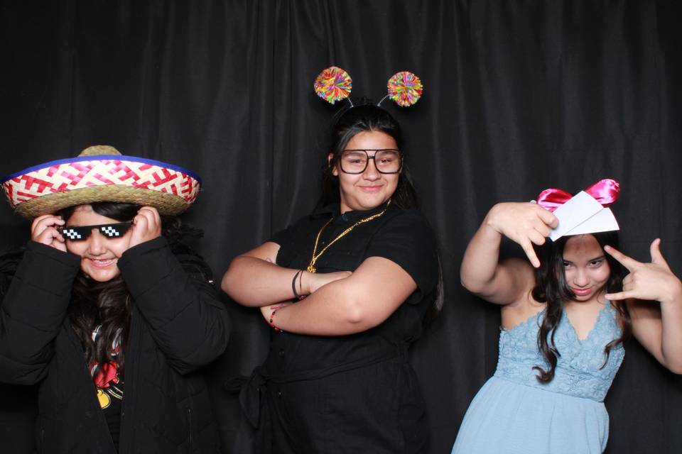 Morales Photo Booth Rental