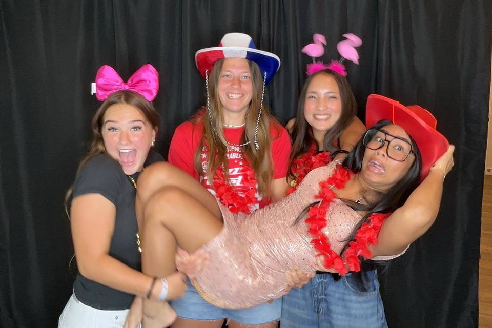 Morales Photo Booth Rental