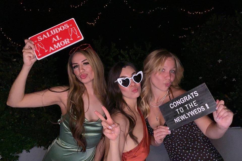 Morales Photo Booth Rental