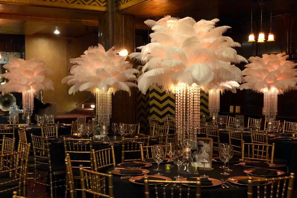 Ostrich Feather Centerpiece Kits!