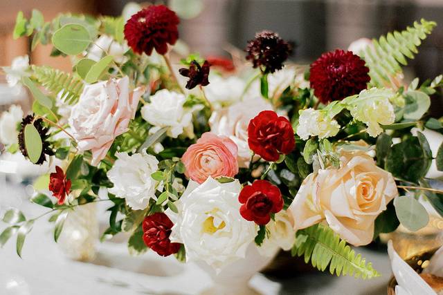 Classic Dozen Roses Red Rose Arrangement in Whitehall, PA