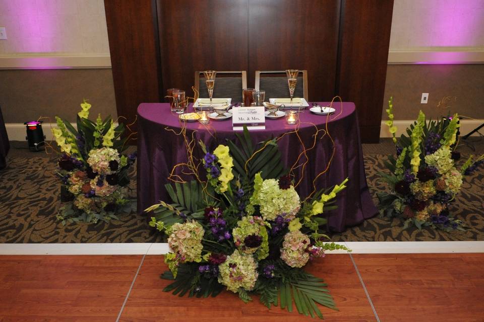 Sweetheart table