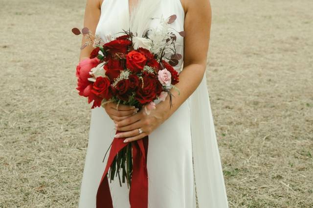Poppy and Lou's Florals