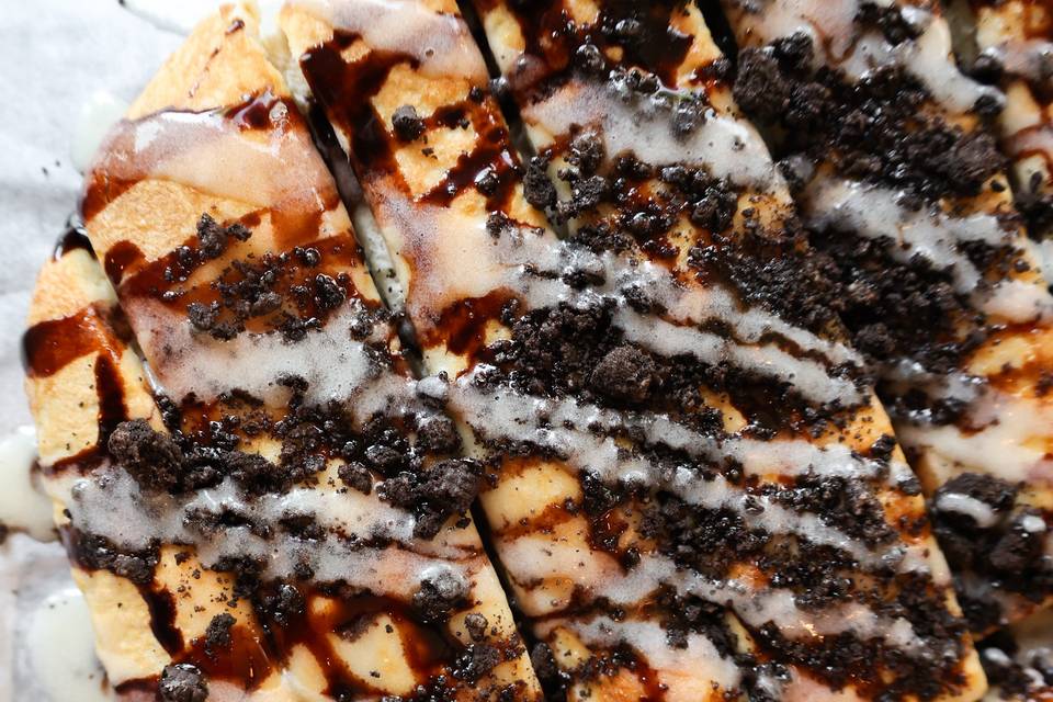 Oreo Breadsticks