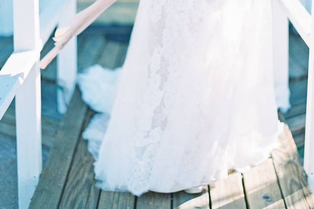 Bride holding her bouquet