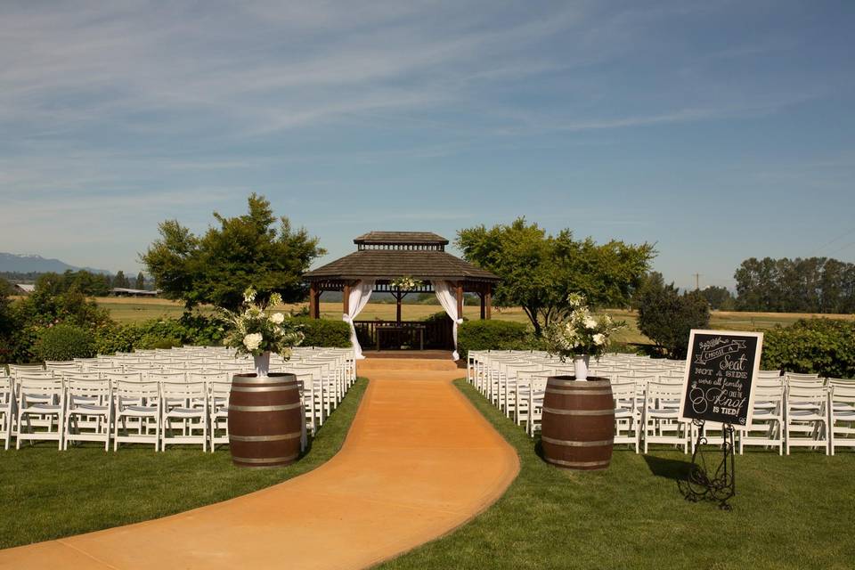 Ceremony flowers