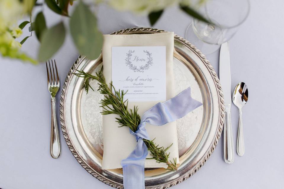 Place setting greenery