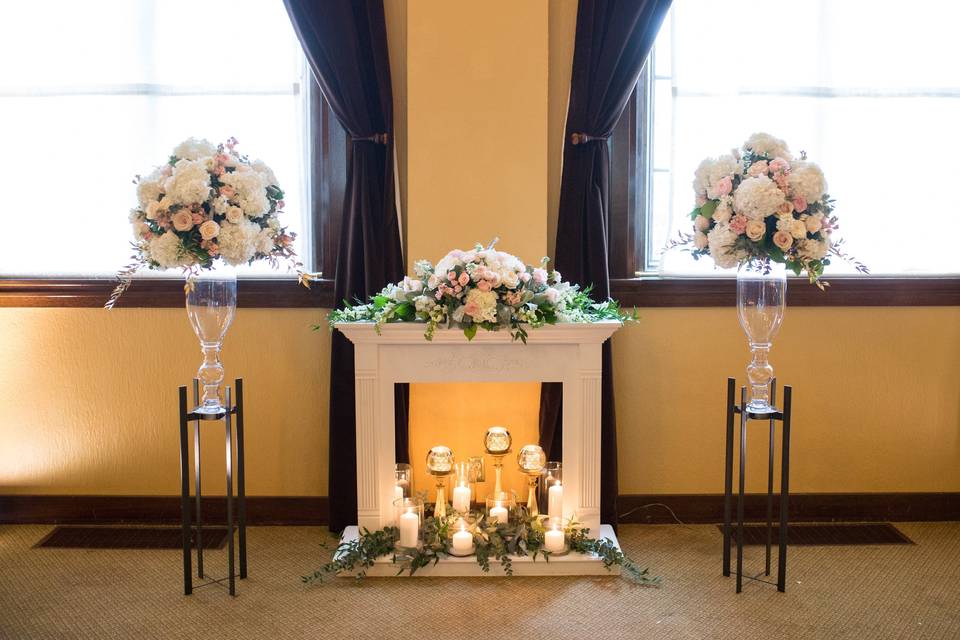 Aisle petals and candle