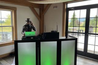 DJ V Events & Entertainment