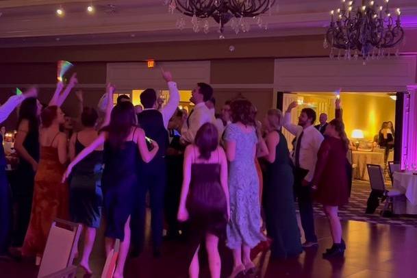 DJ V Events & Entertainment