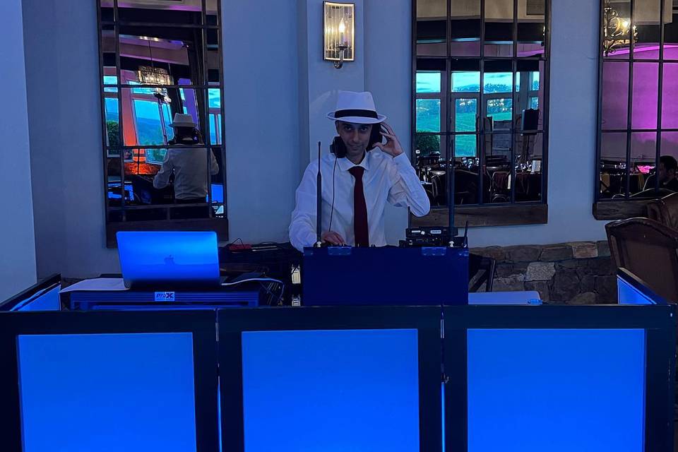 DJ V Events & Entertainment