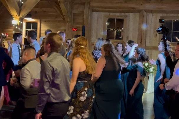 DJ V Events & Entertainment