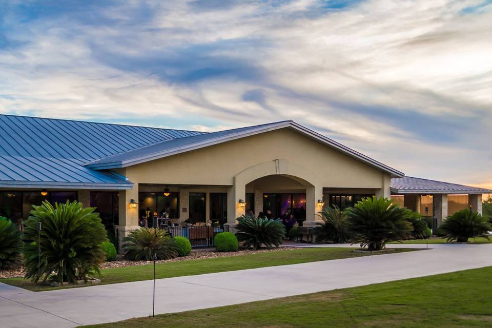 Hillside Ballroom-Outdoor Shot