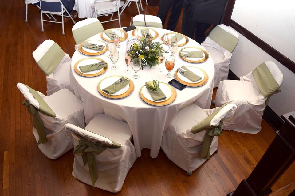 Linen and tableware rental