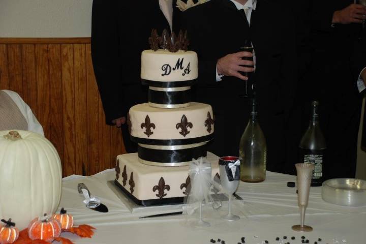 Multiple layered wedding cake