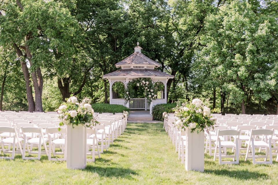 Outdoor Ceremony