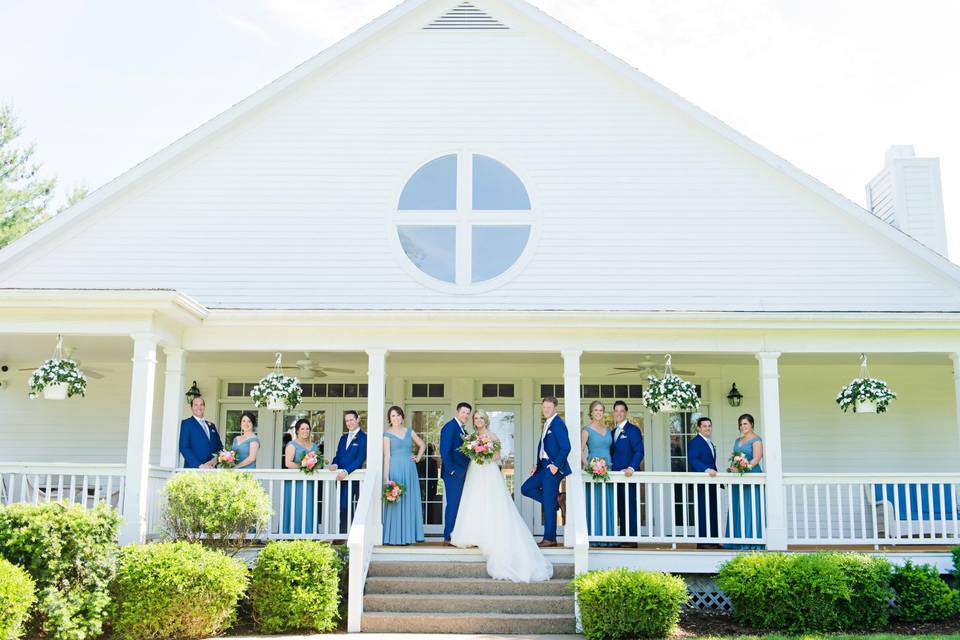 Bride/Groom on Grounds