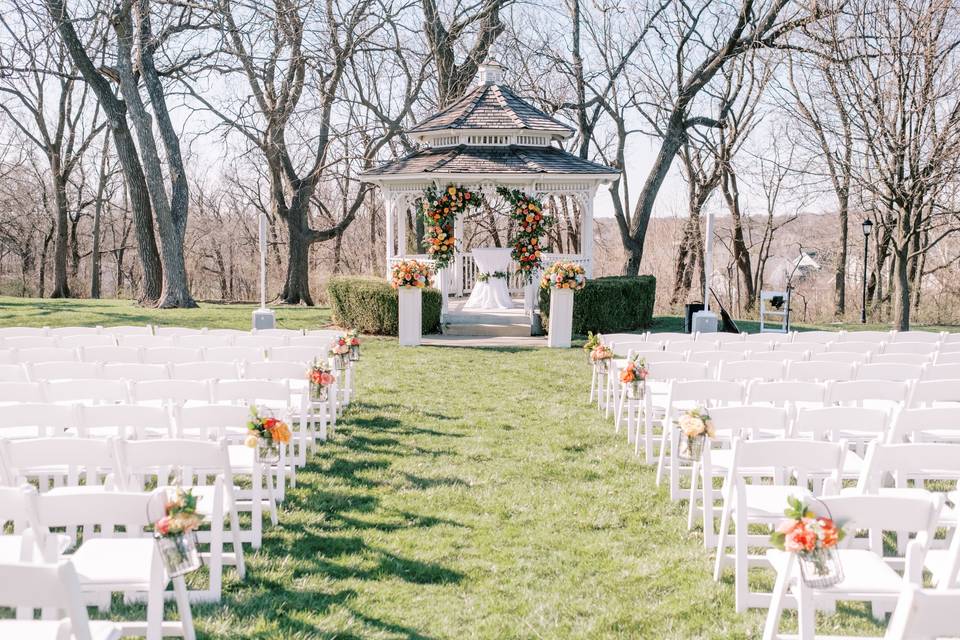 Outdoor Ceremony