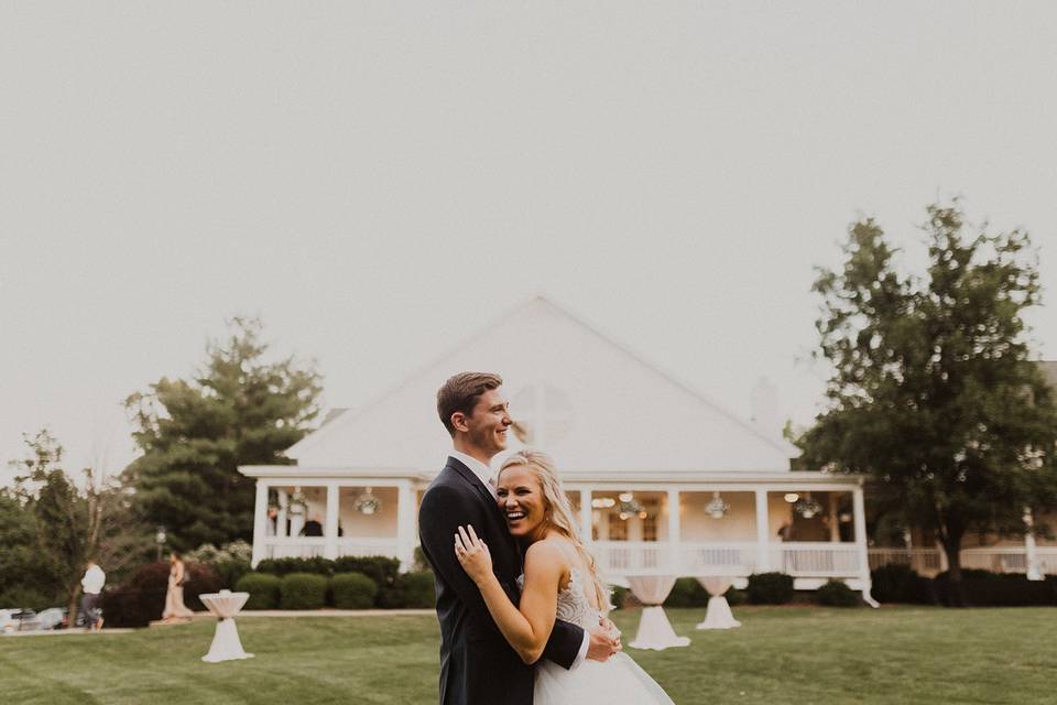 Bride/Groom on Grounds