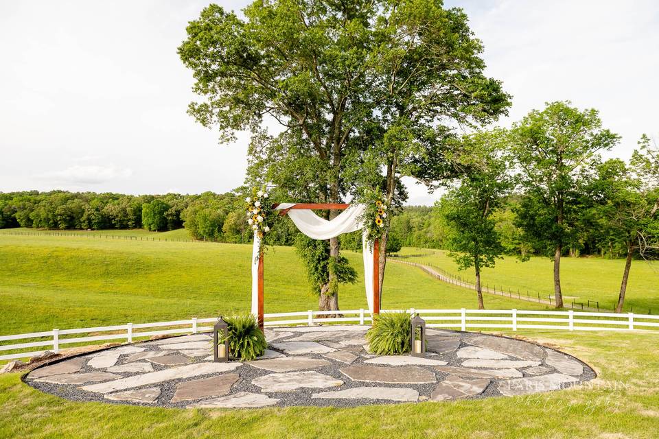 Outdoor Venue Ceremony