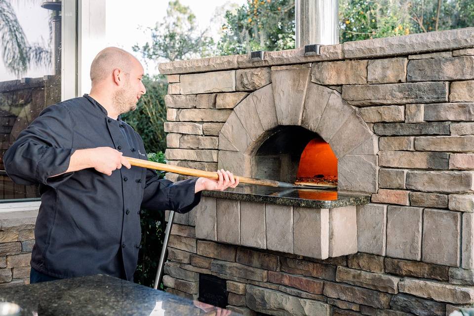 Wood fire pizza oven