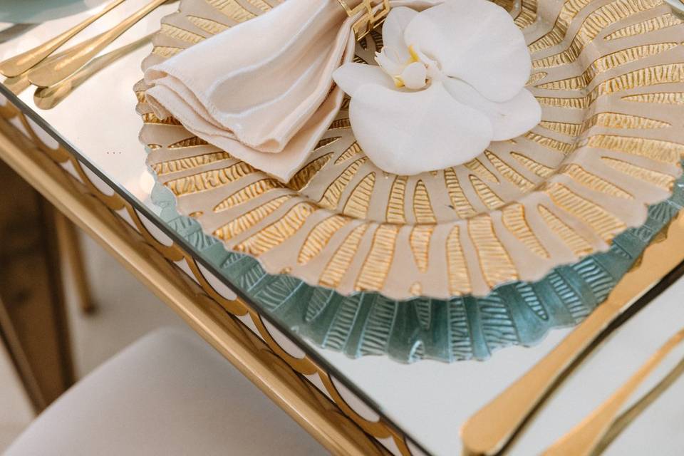 Charger Plate