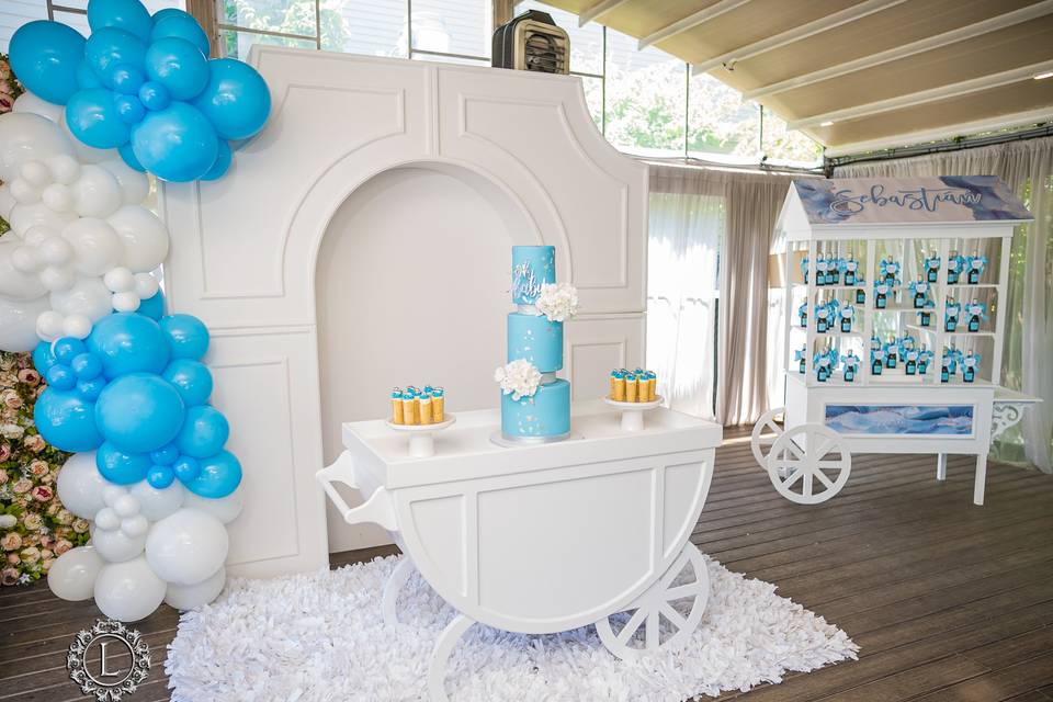 Custom Dessert Cart Styling