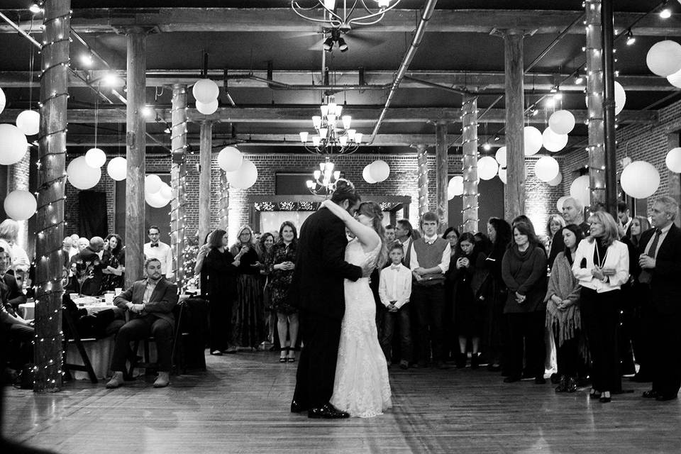 First Dance | Bride & Groom