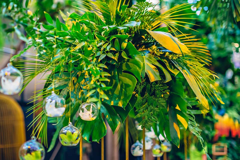 Tropical-Themed Wedding