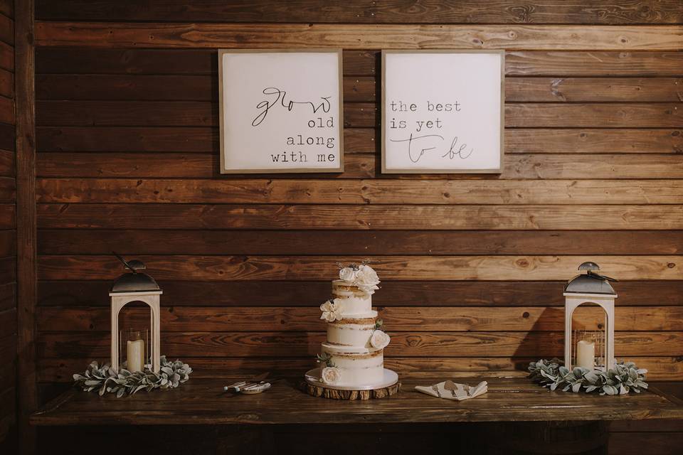 Barn Weddings