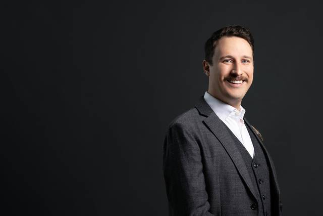 Ewan Riccio-Laing | Professional Officiant & Celebrant