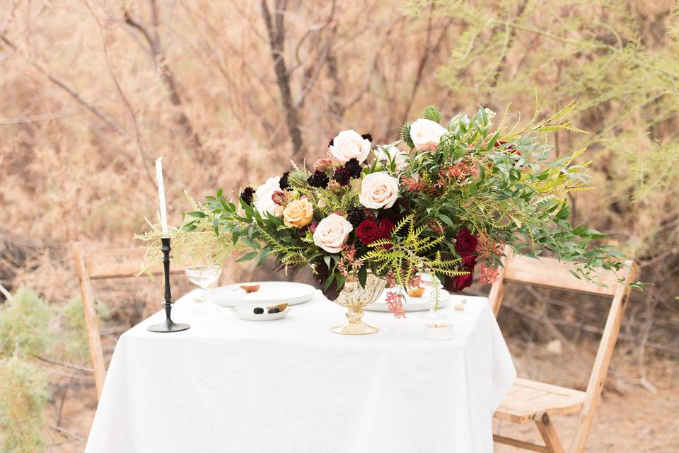 Romantic Style Centerpiece