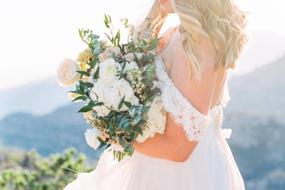 Mountainside Bride Bouquet
