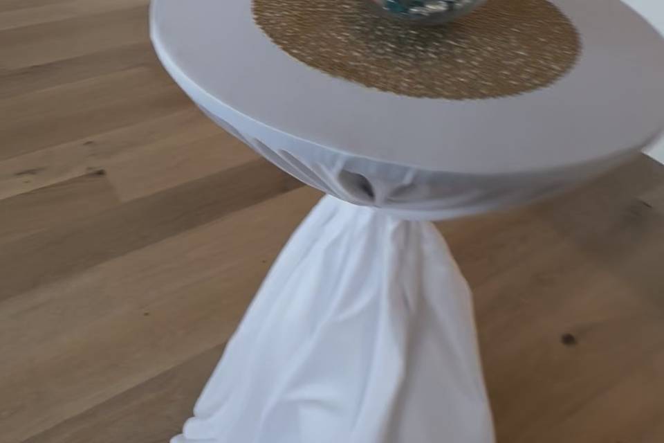 Cocktail table with linen