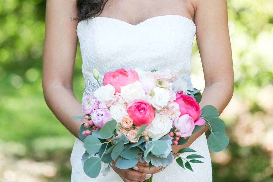 Bride holding her bouquet