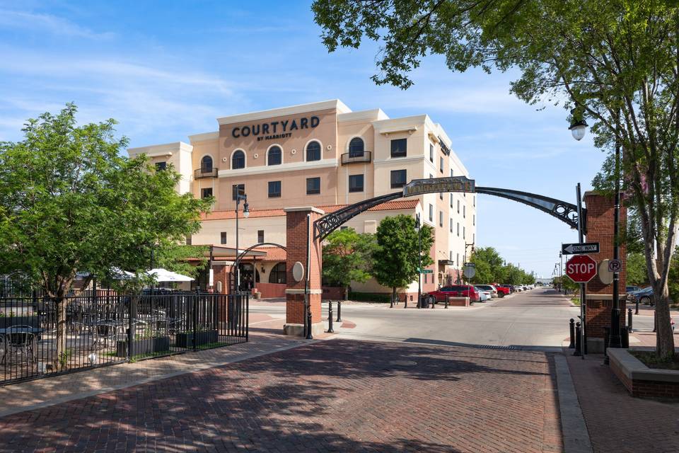 Courtyard by Marriott - Wichita at Old Town