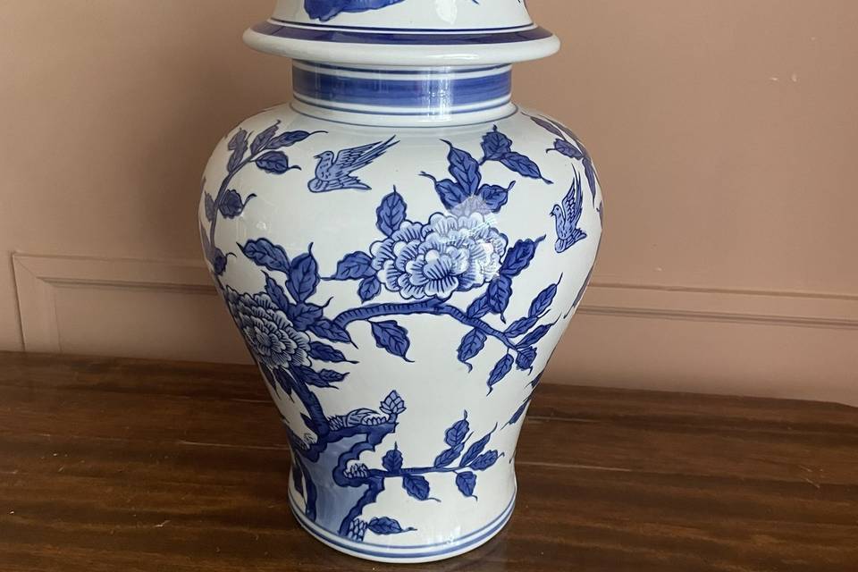 Large Ginger jar