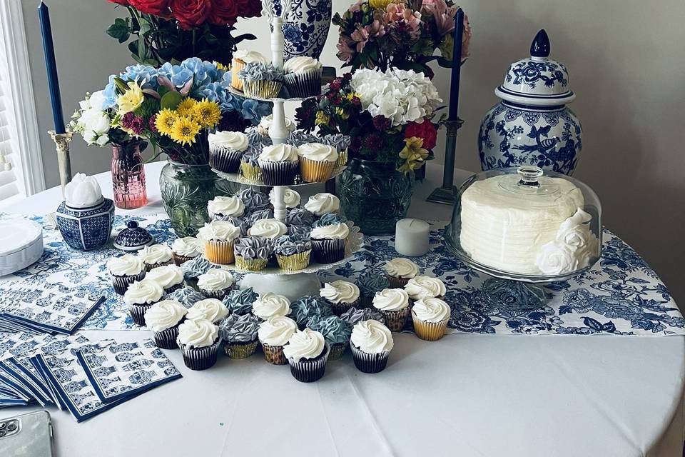 Cake table