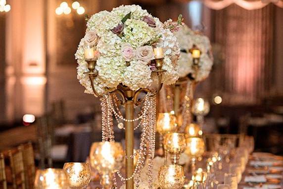 Elegant long table setup