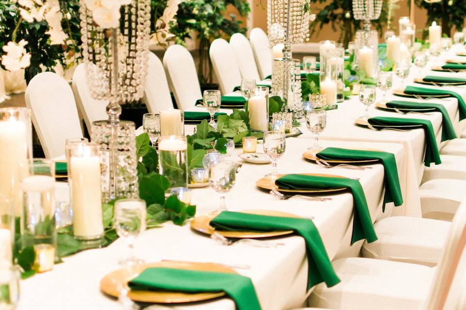 Green table napkins