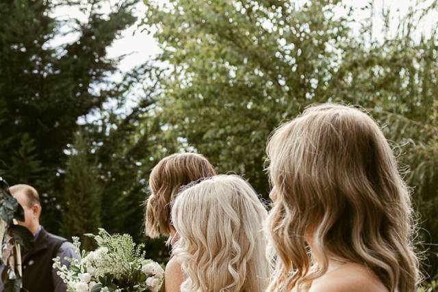 Petals & Bridesmaids