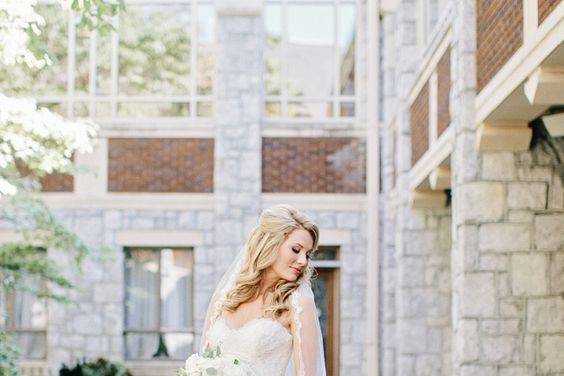 The bride holding her bouquet