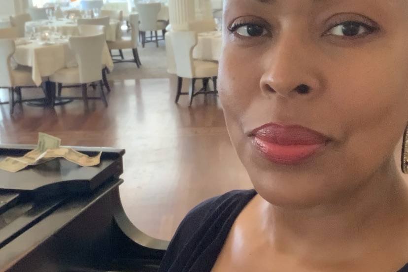 Liz Marion Piano