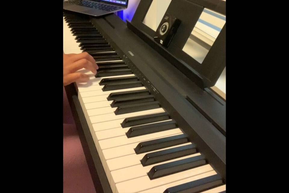 Liz Marion Piano